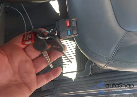 2004 Ford Explorer Nbx/Xlt z USA, uszkodzony, nr VIN 1FMZU73WX4ZA49336